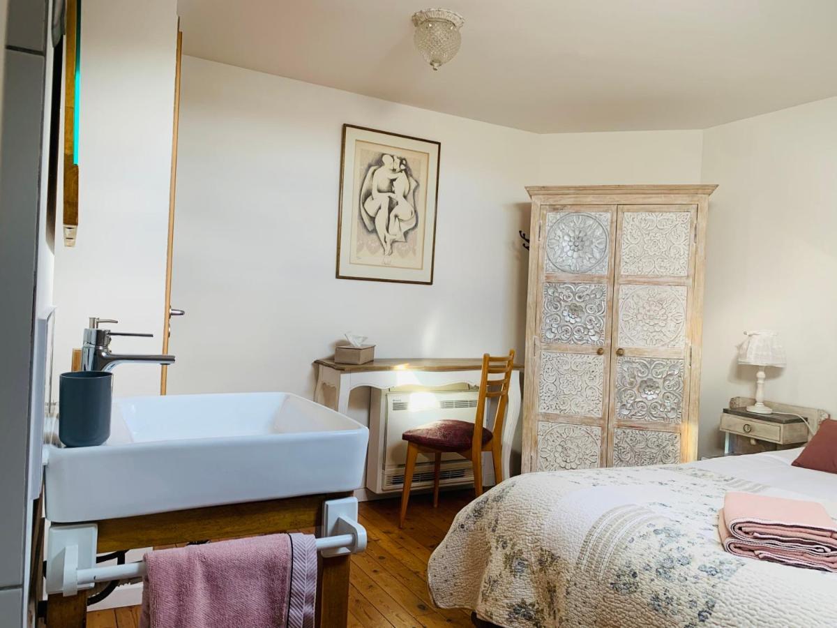 Maebrilu Camargue Provence Bed & Breakfast Salin-de-Giraud Exterior photo