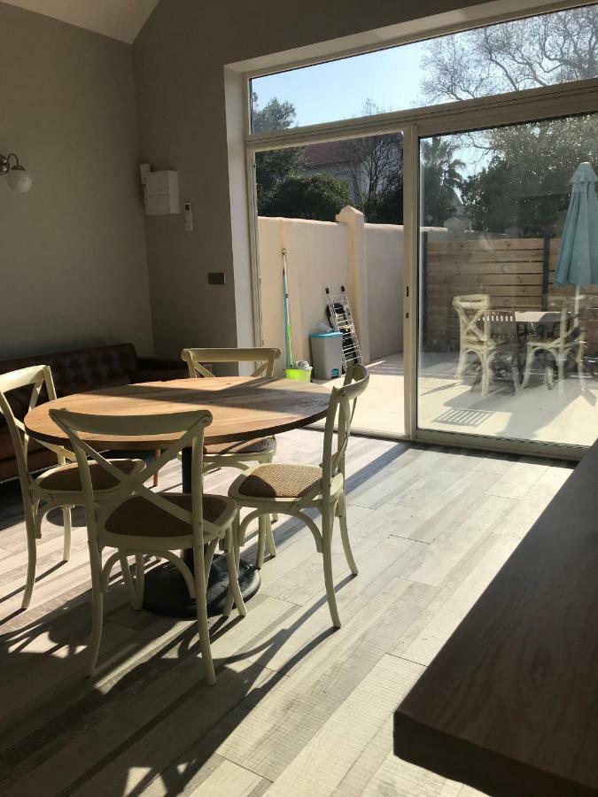 Maebrilu Camargue Provence Bed & Breakfast Salin-de-Giraud Exterior photo